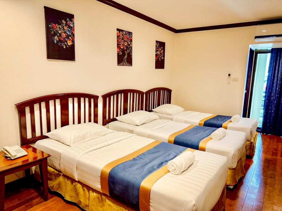ห้อง Trinity Heritage Suite (2-3 ท่าน)